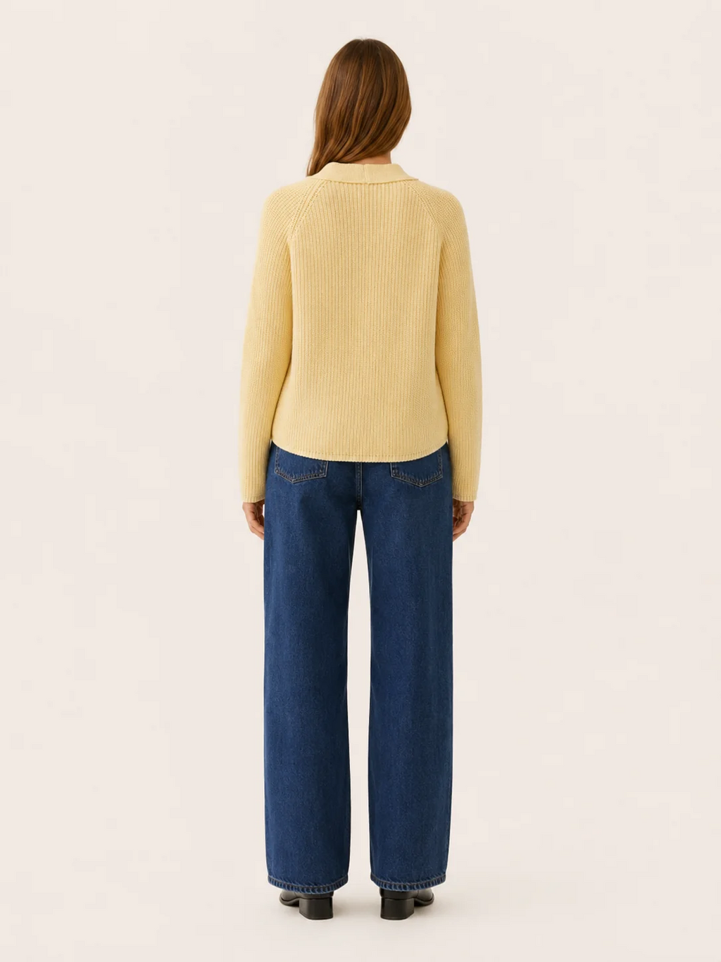Sophie | Ribbed V-Neck Button Cardigan